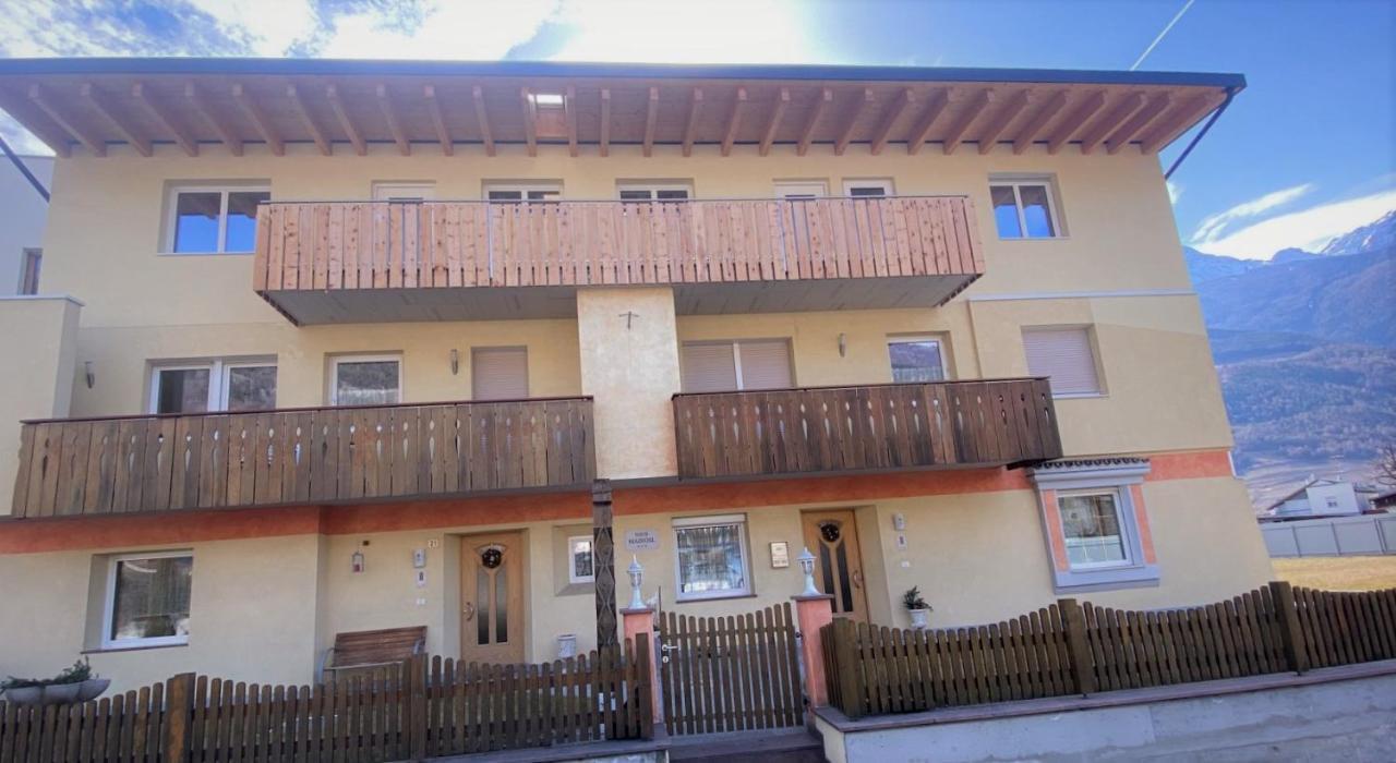 Haus Mairoesl Appartement Schlanders Buitenkant foto
