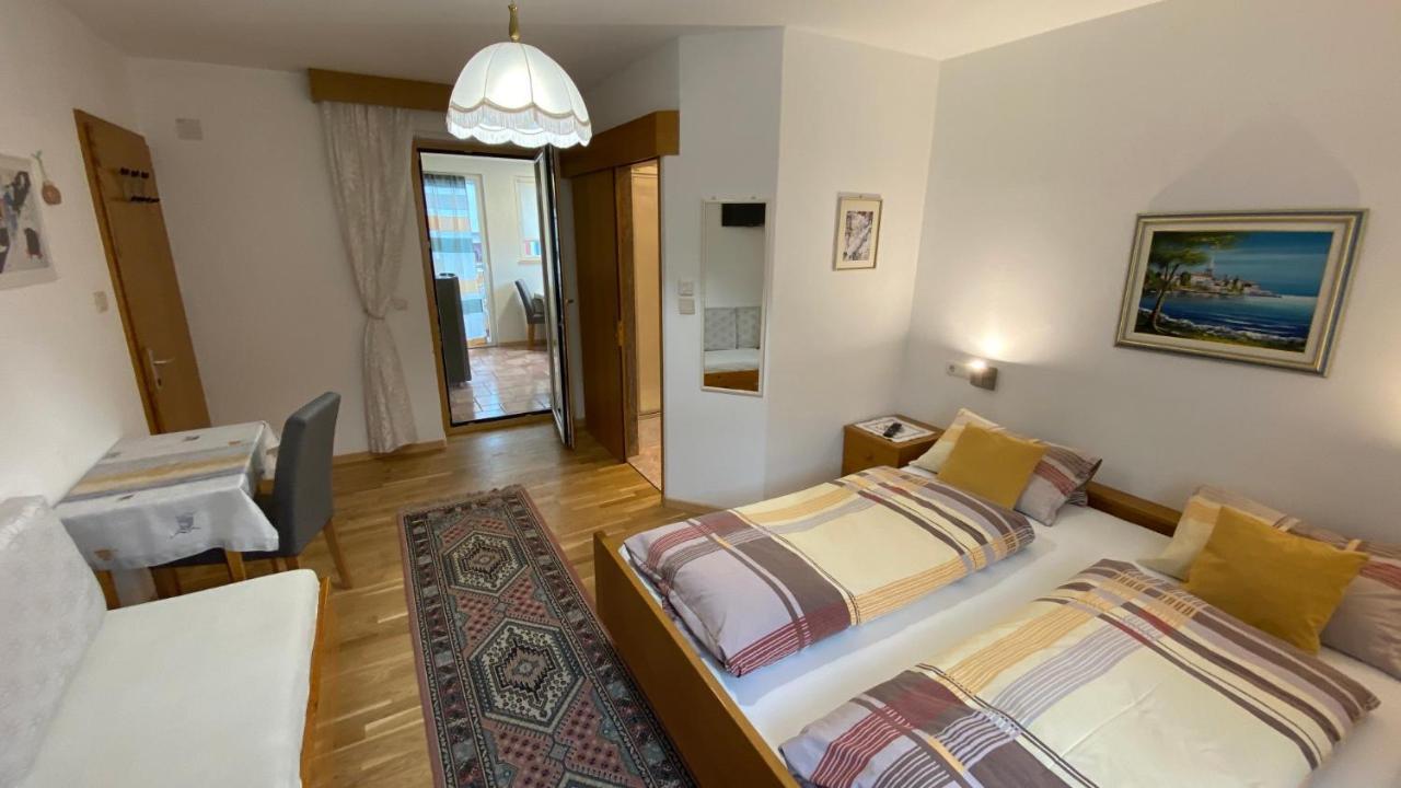 Haus Mairoesl Appartement Schlanders Buitenkant foto