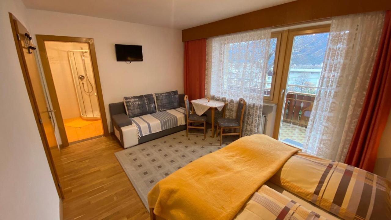 Haus Mairoesl Appartement Schlanders Buitenkant foto